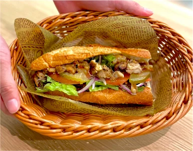 ジャークチキンサンドの写真